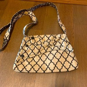 Cute handbag khaki and black.